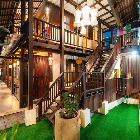 Rompo Boutique Hotel Chiang Mai Exteriör bild